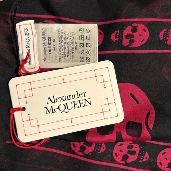 Alexander McQueen Scarf - New with Tags - Picture 3 of 6